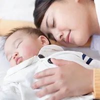 Trẻ ngủ với ai hôm nay sẽ quyết định vận mệnh của chúng sau này, cha mẹ cần chú ý
