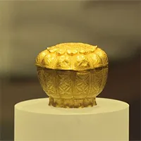 Xẻ núi làm đường, phát hiện "hoa sen" Ngọa Vân bằng vàng ròng: Đỉnh cao báu vật quốc gia!