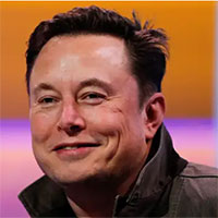 Elon Musk cho biết mọi người có thể tải ký ức, tính cách của họ lên robot do Tesla phát triển