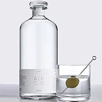 Đây là loại rượu vodka uống để bảo vệ môi trường, nó được làm từ khí thải nhà kính