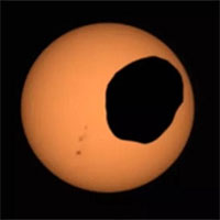NASA ghi hình nhật thực trên sao Hỏa