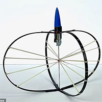 Robot tí hon có khả năng nhảy cao tới 32 mét