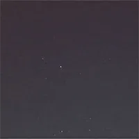 Thiên thạch, tàu vũ trụ và trạm ISS cùng bay trên trời