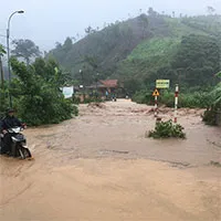 Mưa lũ lớn ở Bắc Giang, hàng trăm ngôi nhà chìm trong biển nước