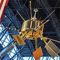 Giải mã bí mật chôn giấu 50 năm: Tại sao Mỹ dùng bom hạt nhân phá hủy vệ tinh của Anh?