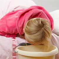 Cách xử trí khi trẻ bị nôn ói liên tục