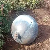 Bí ẩn những vật thể kim loại khổng lồ liên tiếp rơi xuống Ấn Độ, liệu có phải điềm báo của vũ trụ?