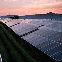 Phát hiện đột phá về công nghệ tạo ra điện Mặt trời vào ban đêm