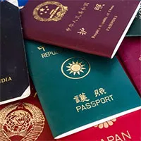 Bí mật đằng sau màu của các tấm hộ chiếu