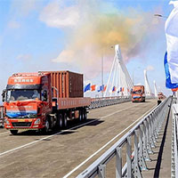 Khánh thành cầu đường bộ đầu tiên nối giữa Nga và Trung Quốc