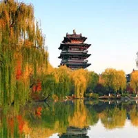 Hiện tượng lạ ở hồ nước đẹp như phim cổ trang ở Trung Quốc: Ếch nơi đây không bao giờ kêu vì 3 nguyên nhân
