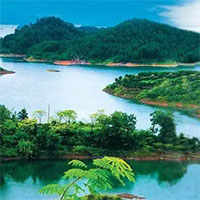 Thành cổ nghìn năm nằm sâu dưới đáy hồ nước sạch nhất Trung Quốc