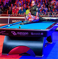 Tại sao bàn bi-da thường có màu xanh lá hay xanh lam?