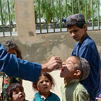 Tại sao bệnh bại liệt trỗi dậy ở nhiều quốc gia?