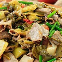 Lòng xào dưa là món ăn ''khoái khẩu'' nhưng nhóm người nào tuyệt đối không nên đụng đũa?