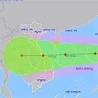 Bão Noru di chuyển rất nhanh, hướng về miền Trung