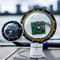 Các nhà khoa học phát triển loại camera dưới nước không cần pin