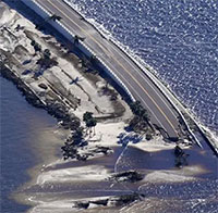 Sự bất thường của siêu bão Ian đổ bộ vào Mỹ