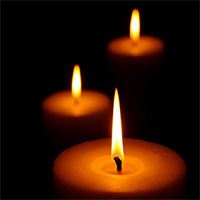 Vì sao khi chúng ta thắp nến, ngọn lửa có hình giọt nước?