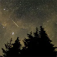 Cùng chờ đón mưa sao băng Draconids tuyệt đẹp và trăng tròn từ đêm nay