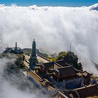 Vì sao những ngôi chùa thiêng thường được dựng trên núi?