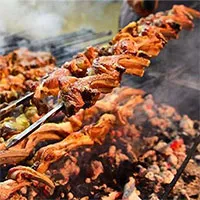 Tại sao con người ăn thịt?