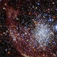 NASA chia sẻ hình ảnh ngoạn mục về cụm sao cầu 100 triệu năm tuổi