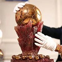Cận cảnh Siêu quả bóng vàng, giải thưởng mà Messi được đề nghị trao