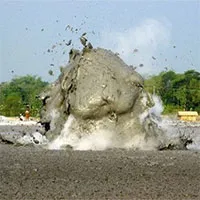 Núi lửa bùn ở Indonesia - Thảm họa thiên nhiên tàn khốc đến từ cả sức mạnh tự nhiên và lòng tham con người