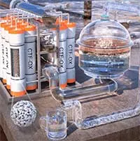 Thiết bị lọc nước loại bỏ 99,9% vi nhựa trong 10 giây