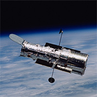 NASA kêu gọi đóng góp ý tưởng giúp kính viễn vọng Hubble tránh cảnh bị bốc cháy