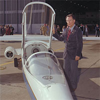 Tại sao máy bay cánh xiên độc nhất vô nhị AD-1 