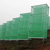 Máy thu sương góp phần giải 