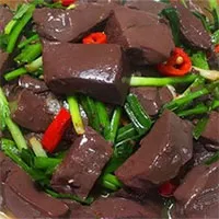 Tiết lợn giúp trẻ lâu, giảm béo, chống cả ung thư nhưng lại "đại kỵ" với những người sau