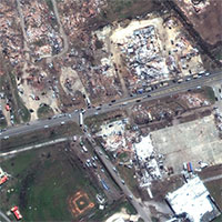 Ảnh vệ tinh về sức tàn phá của lốc xoáy ở Mỹ