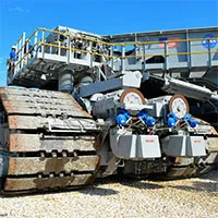 Cỗ xe chở tên lửa của NASA lập kỷ lục thế giới