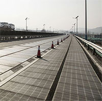 Trung Quốc xây đường năng lượng mặt trời tự sạc điện cho ôtô