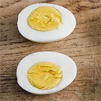 So sánh độ bổ dưỡng của trứng lòng đào và chín kỹ