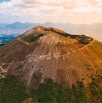 Những ngọn núi lửa kỳ vĩ nhất thế giới, Việt Nam cũng góp tên một nơi