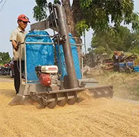 Máy hốt lúa của anh thợ cơ khí "nhà quê"