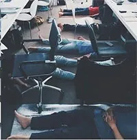 Người nước ngoài lạ lẫm với "văn hóa ngủ trưa" của người Việt