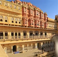 Hawa Mahal - "cung điện gió" gần 1.000 cửa sổ độc đáo ở Ấn Độ