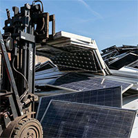 Thảm họa môi trường tiềm ẩn từ 2,5 tỷ pin mặt trời