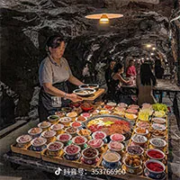 Khám phá nhà hàng nằm sâu trong lòng đất dành cho dân "sành lẩu"