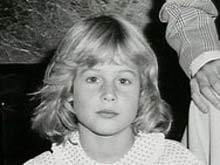 Cô gái phát ra mùi... cá chết