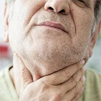 Tại sao giọng nói thay đổi khi bạn già đi?