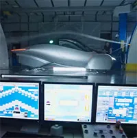 Thử nghiệm xe điện năng lượng Mặt trời trong hầm gió