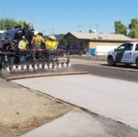 Thành phố Mỹ phủ sơn chống nóng vỉa hè