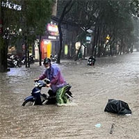 Bão Doksuri có thể mạnh lên thành siêu bão, miền Bắc sẽ mưa lớn sau nắng nóng