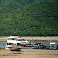 Mexico gây mưa nhân tạo chống nắng nóng